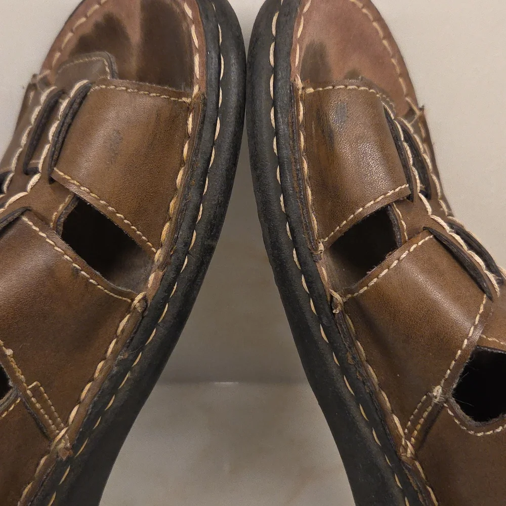 Wolfe Island Men's Brown Leather Sandals Size 11